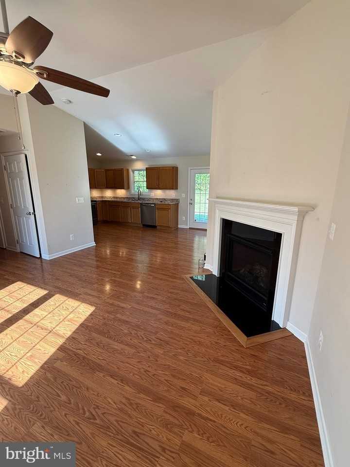 145 Lake Ridge Rd - Photo 5 of 23