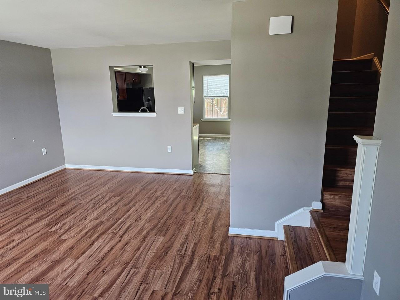 136 Checko Ct - Photo 3 of 13