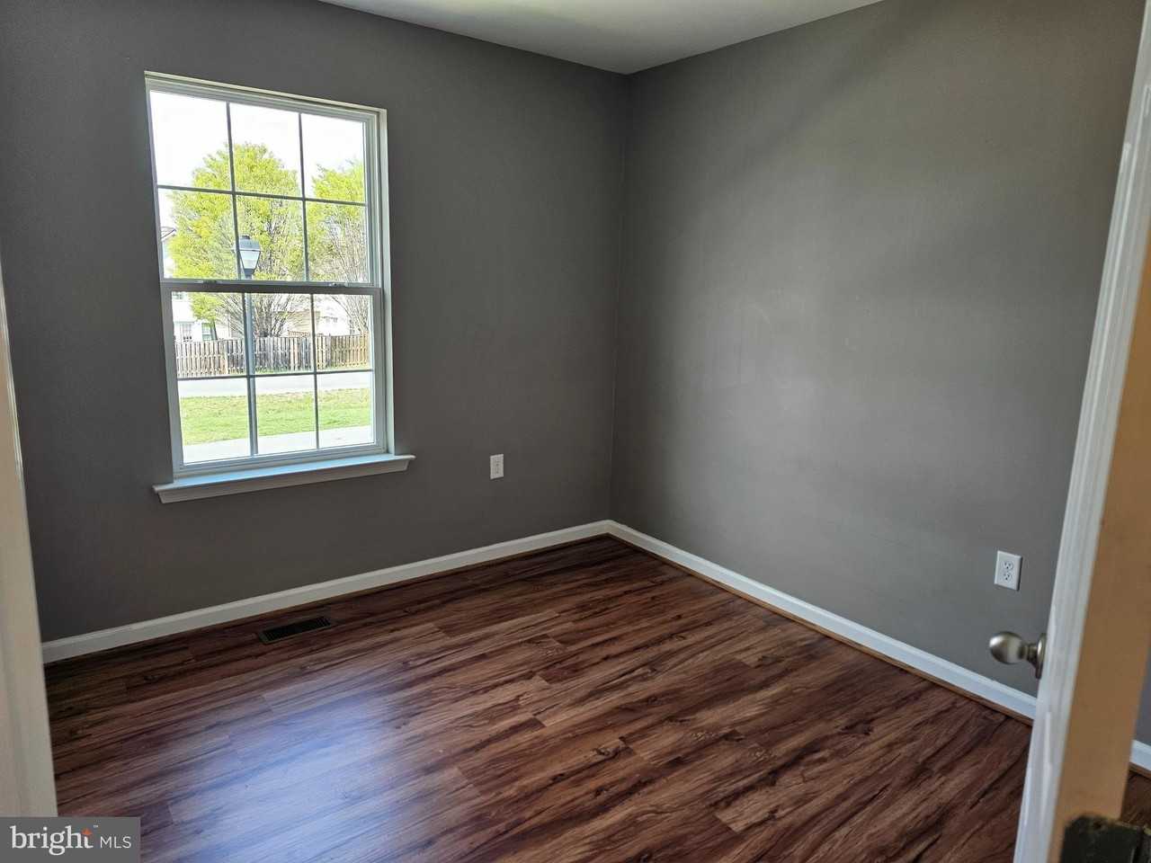 136 Checko Ct - Photo 4 of 13