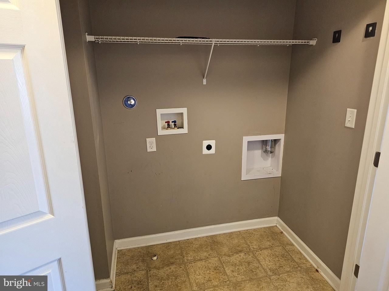 136 Checko Ct - Photo 7 of 13