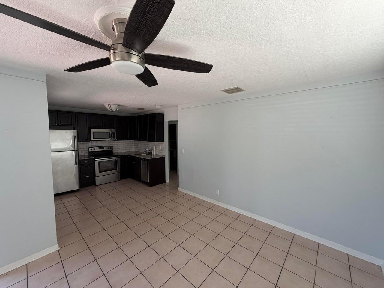 112 Prospect Rd - Photo 7 of 21