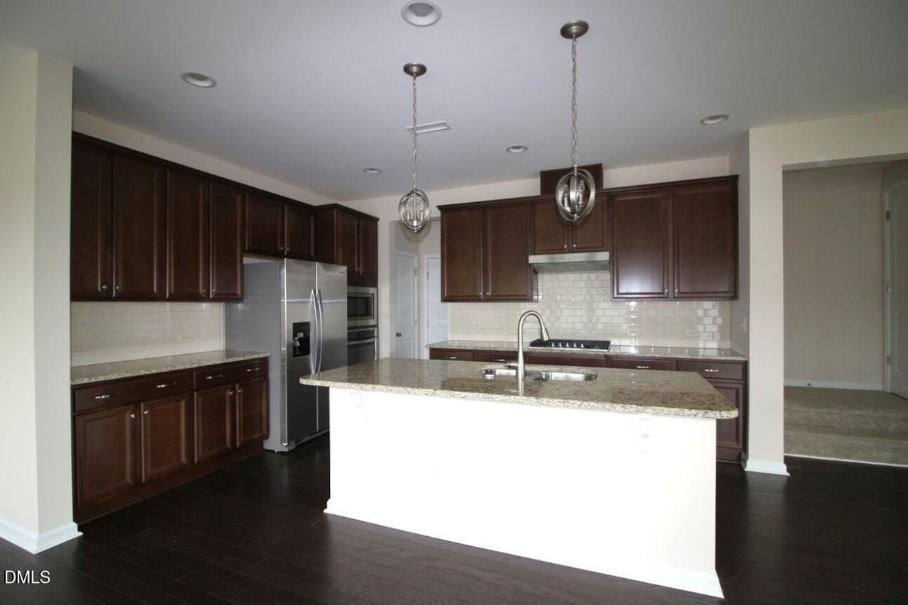713 Crimson Sage Ln - Photo 2 of 17