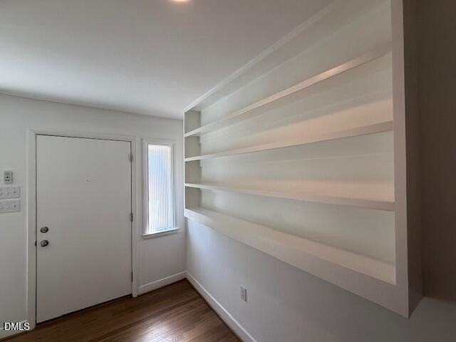 904 Brookwood Dr - Photo 4 of 12