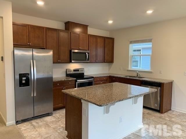 1149 Noor Ln - Photo 3 of 18