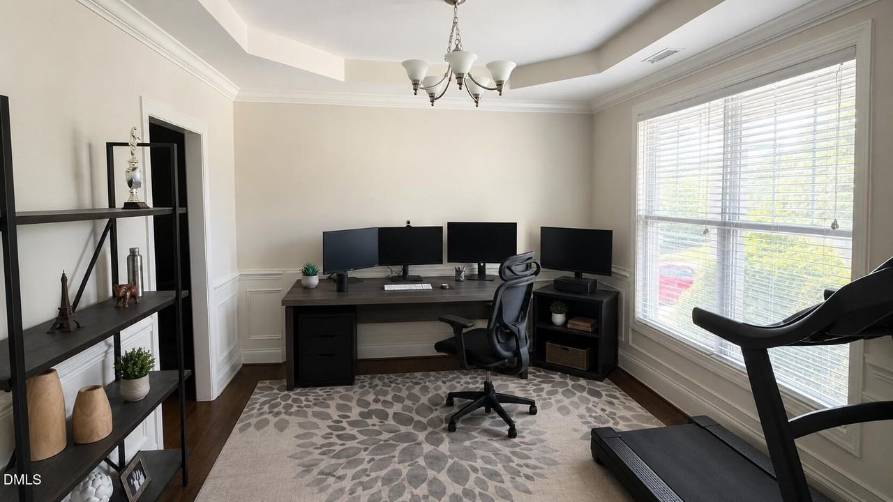 4010 Strendal Dr - Photo 2 of 24