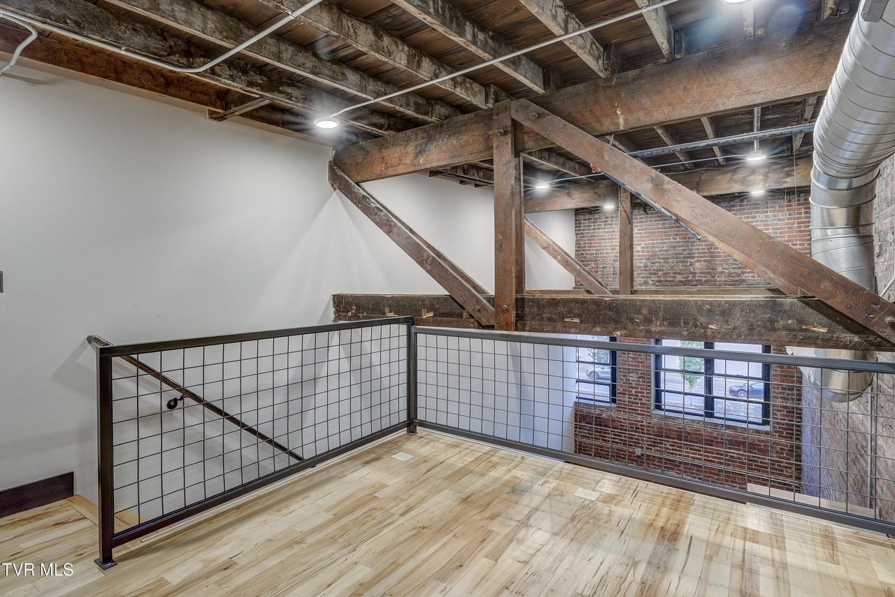 121 N Commerce St #208 - Photo 7 of 23