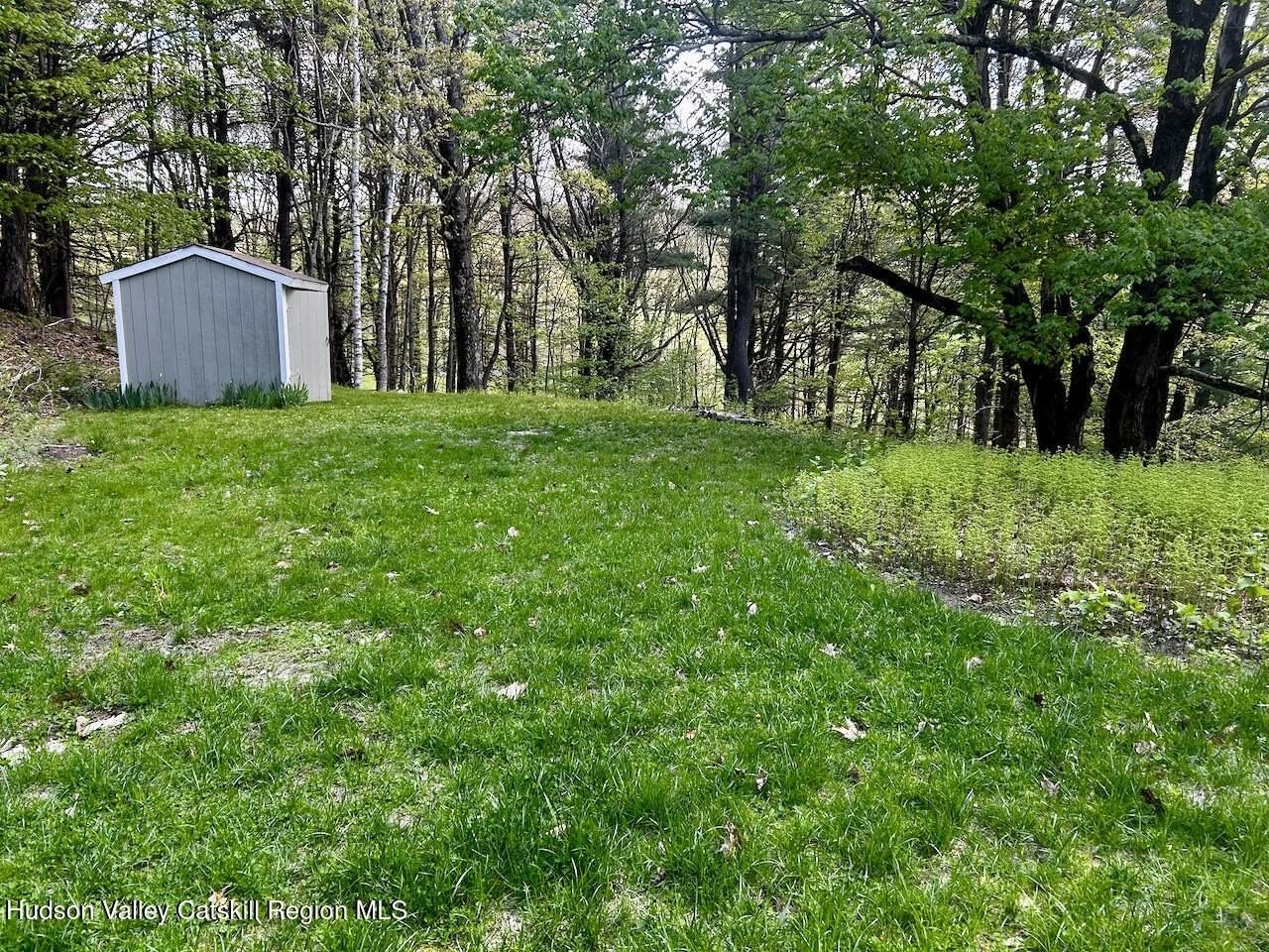 125 Taconic Creek Rd - Photo 7 of 30