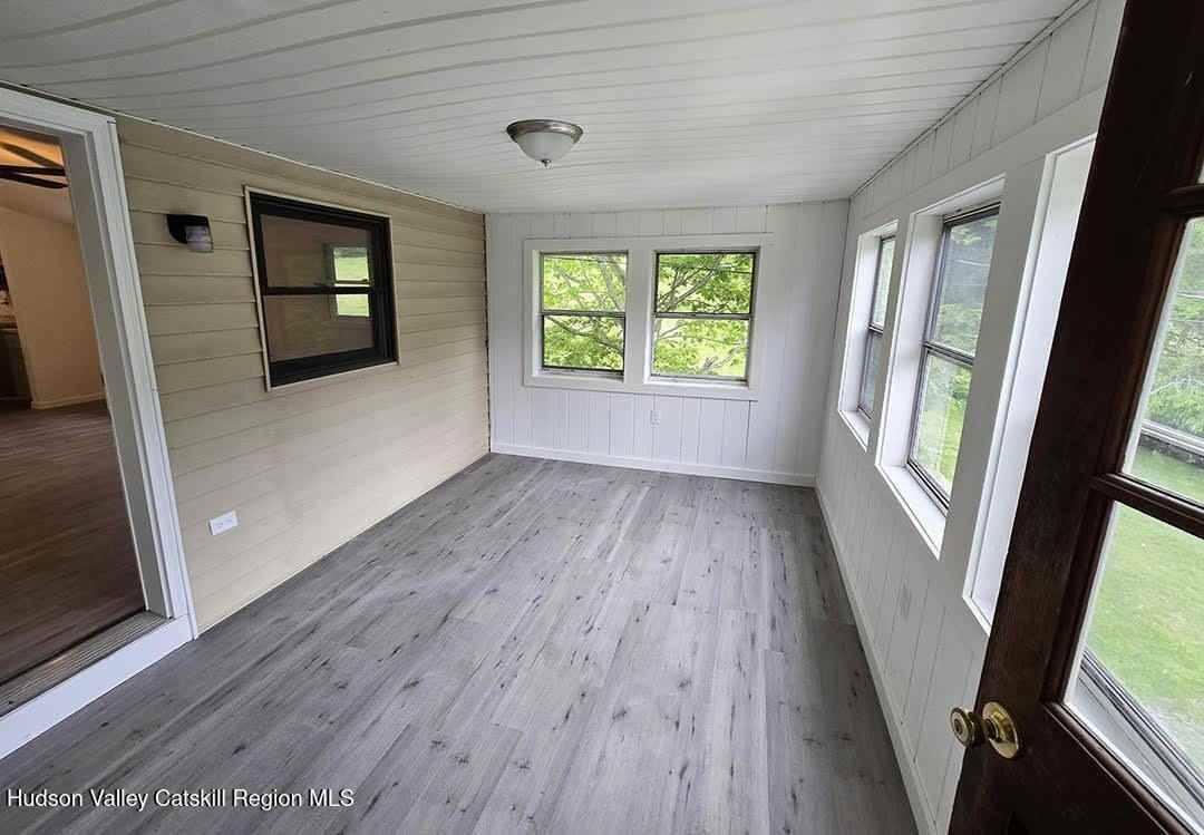 9 Turner Rd - Photo 6 of 8