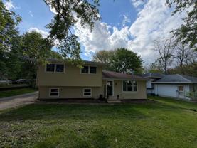 3S478 Winfield Rd - Photo 1 of 1
