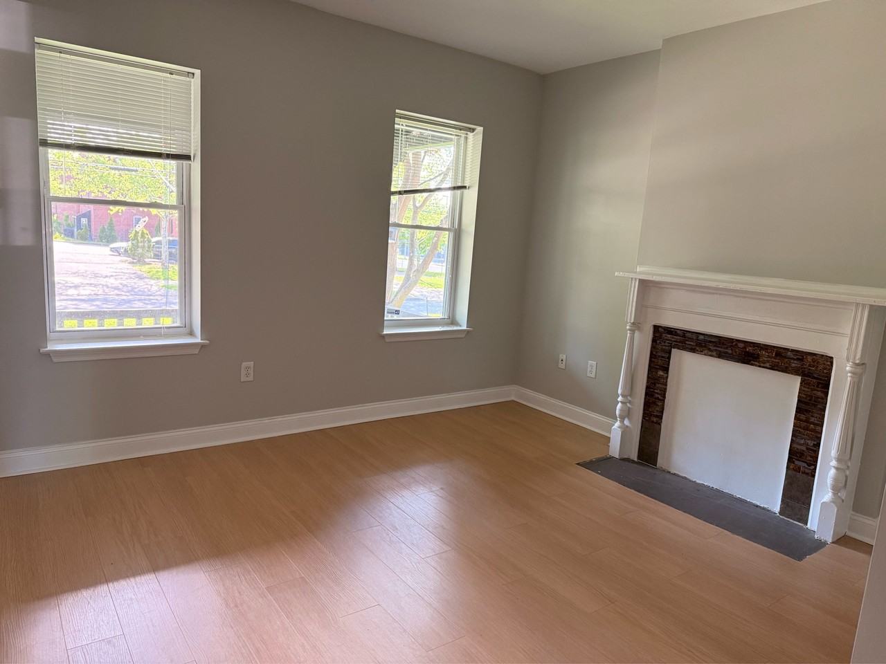 21 Imlay St #1