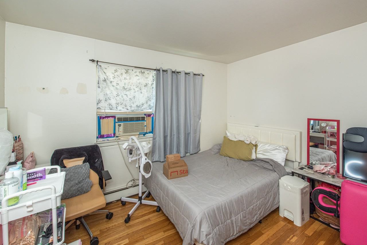 20 Halsey Ave - Photo 5 of 9
