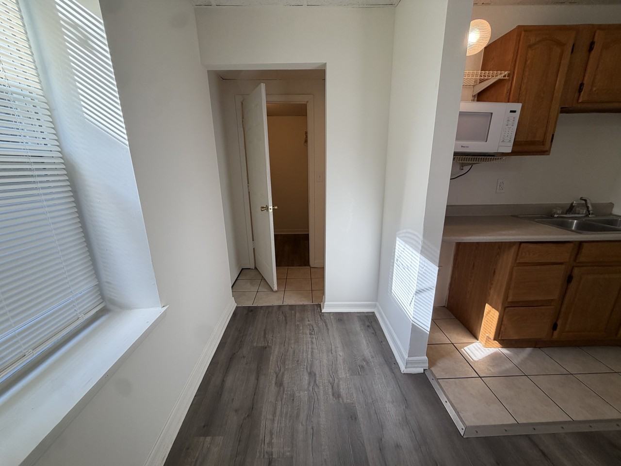 786 Summit Park Ave #201 - Photo 2 of 4