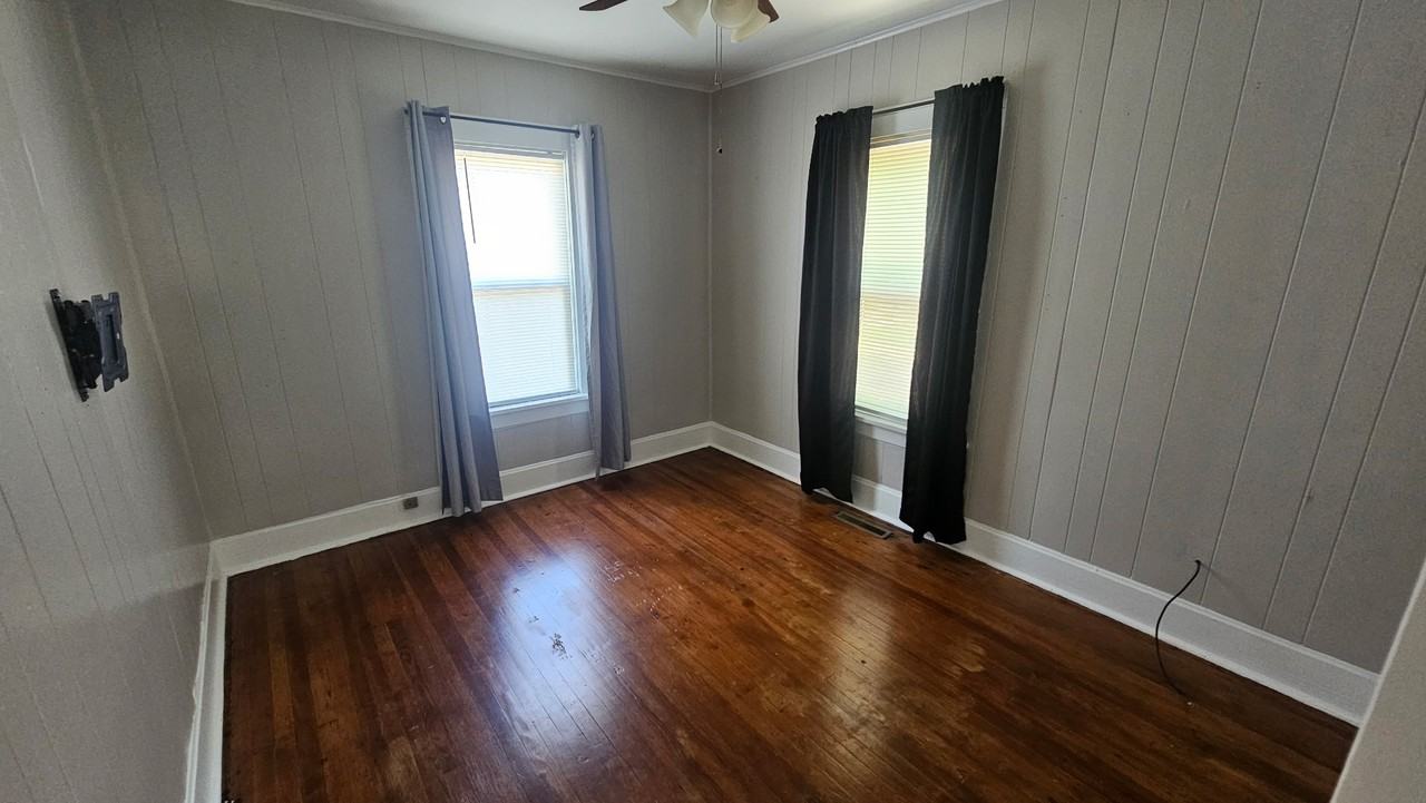 412 S Fort Ave #1 - Photo 6 of 9