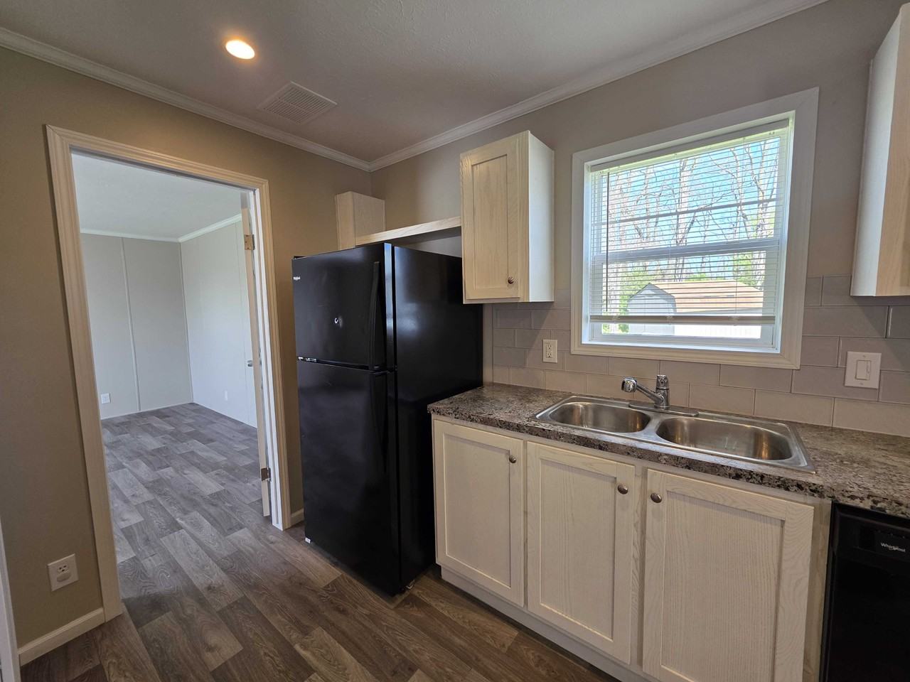 3684 Willow Ct #747 - Photo 5 of 31