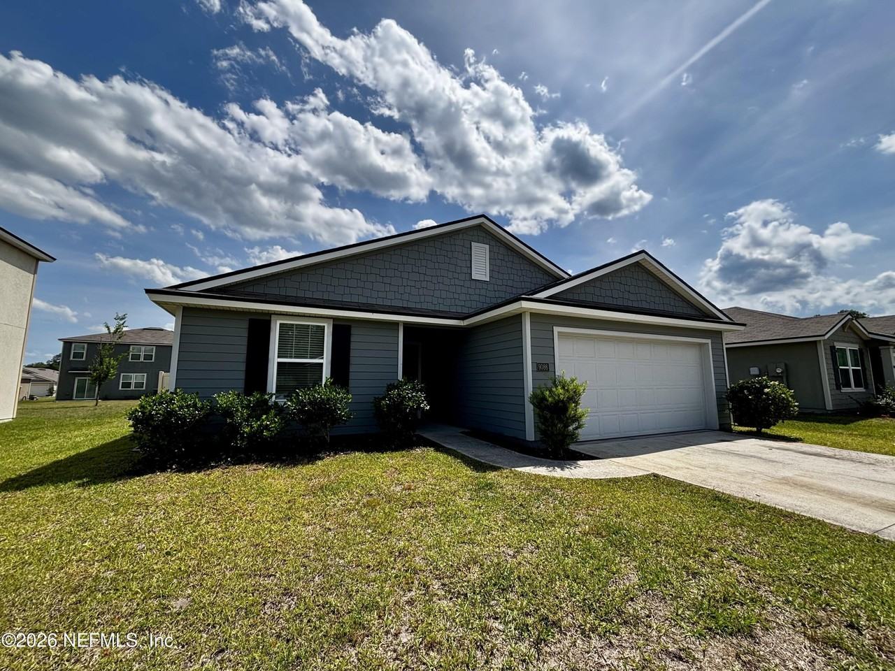 9086 Tahoe Ln - Photo 2 of 27