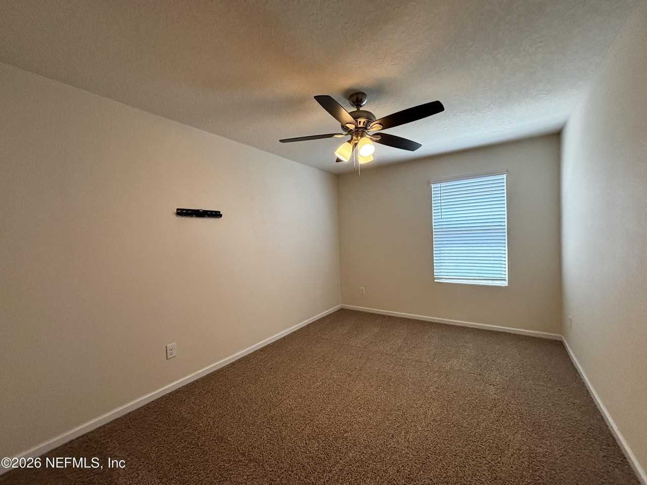 9086 Tahoe Ln - Photo 7 of 27