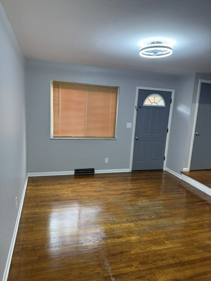 905 N Meadows Ct #D - Photo 6 of 33