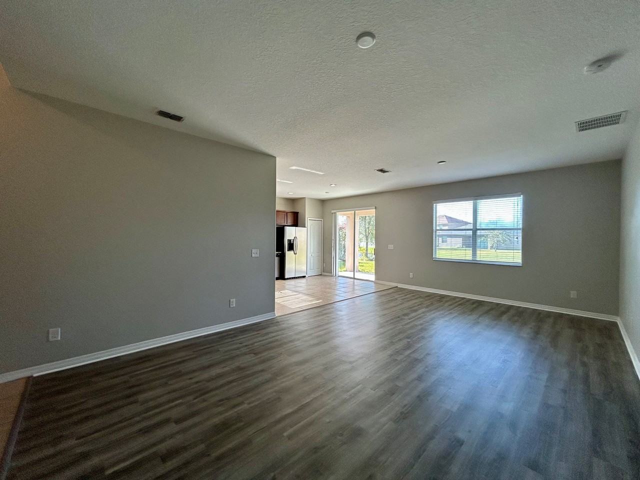 2742 Carrickton Cir #2742 - Photo 4 of 23