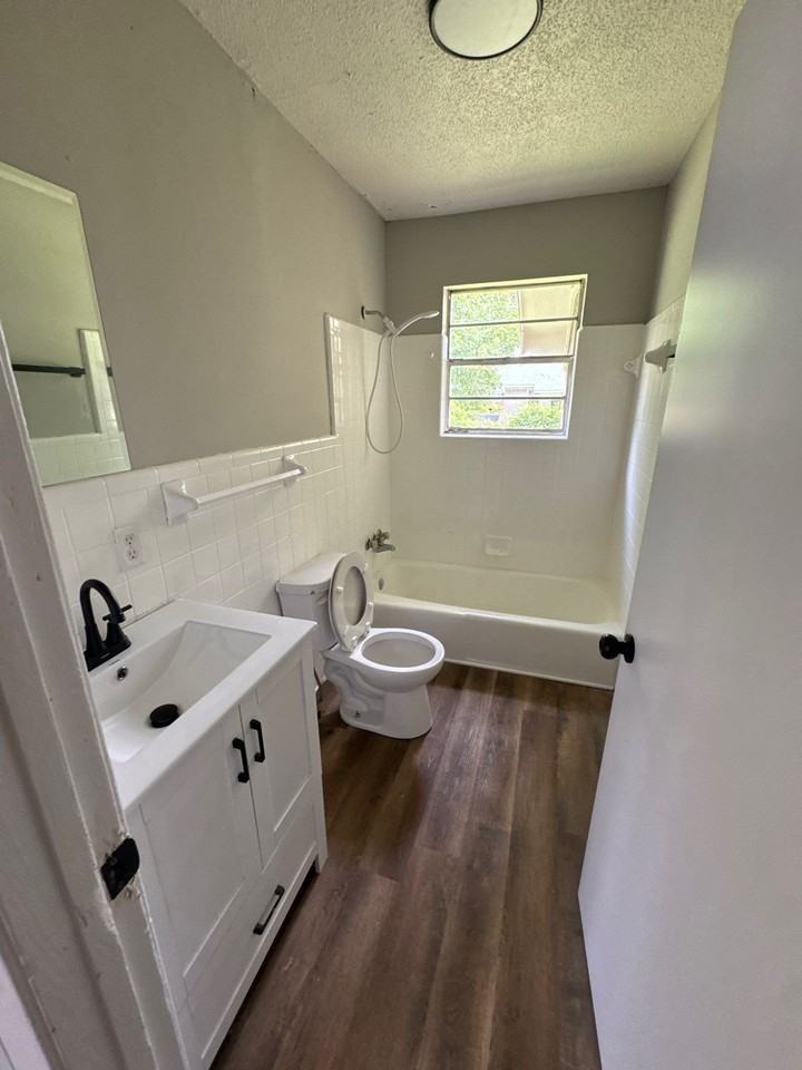 134 Young St #1 - Photo 6 of 10