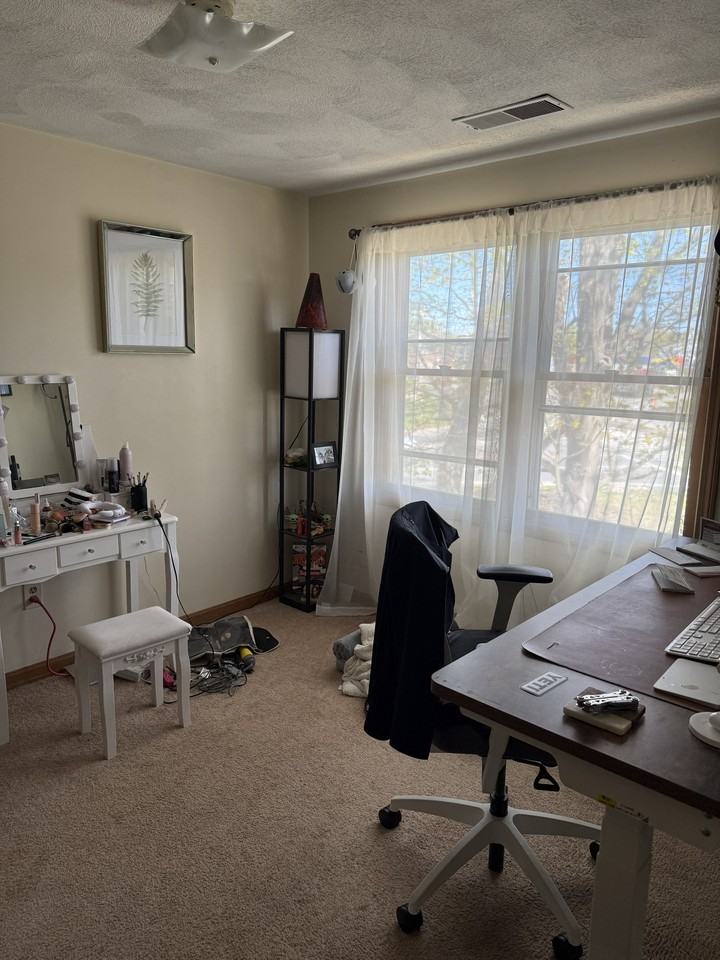 2911 Warwick Ave #1 - Photo 2 of 5