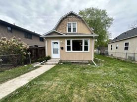 4511 Snelling Ave - Photo 1 of 1