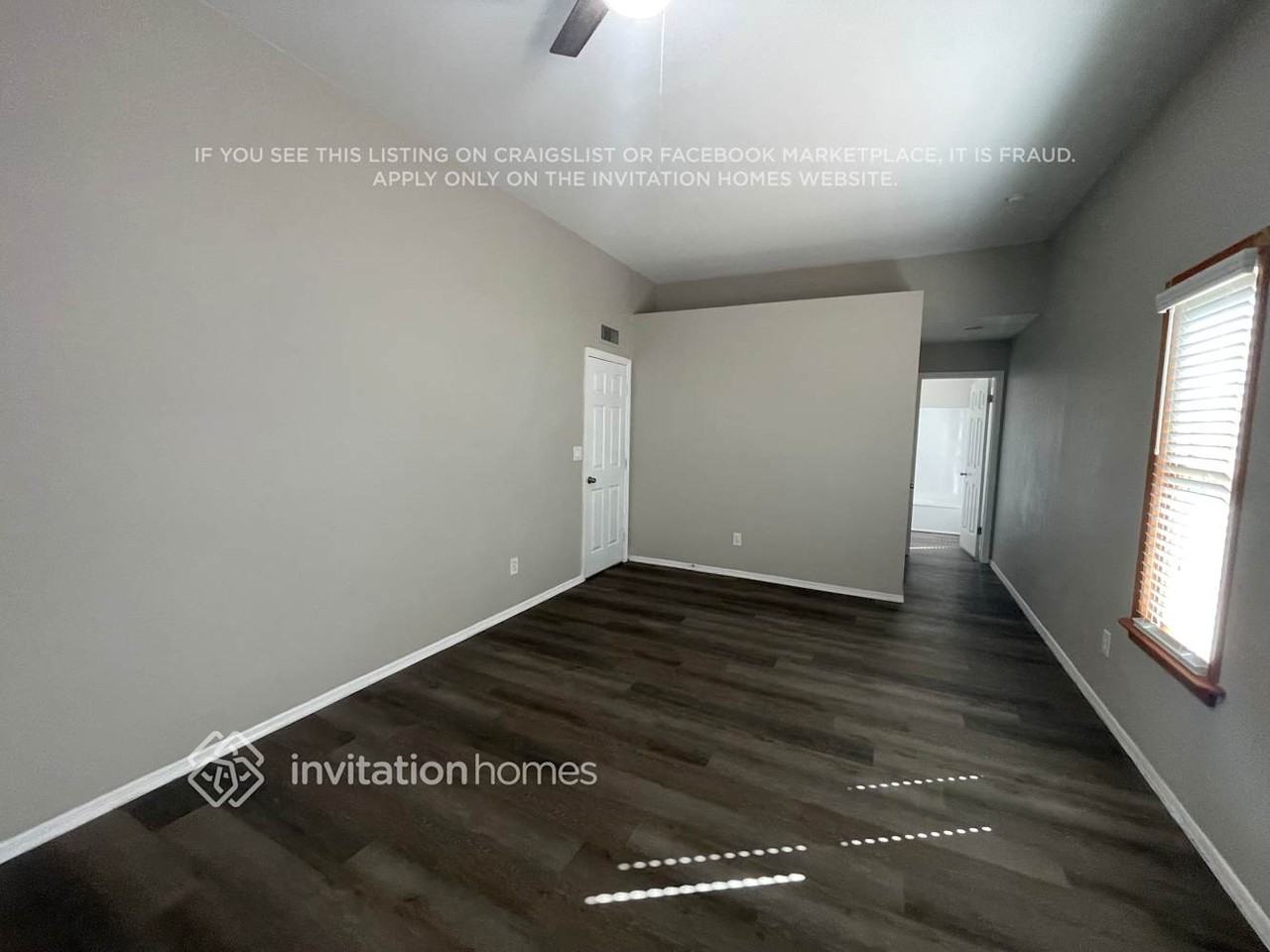 5439 W North Ln - Photo 2 of 15