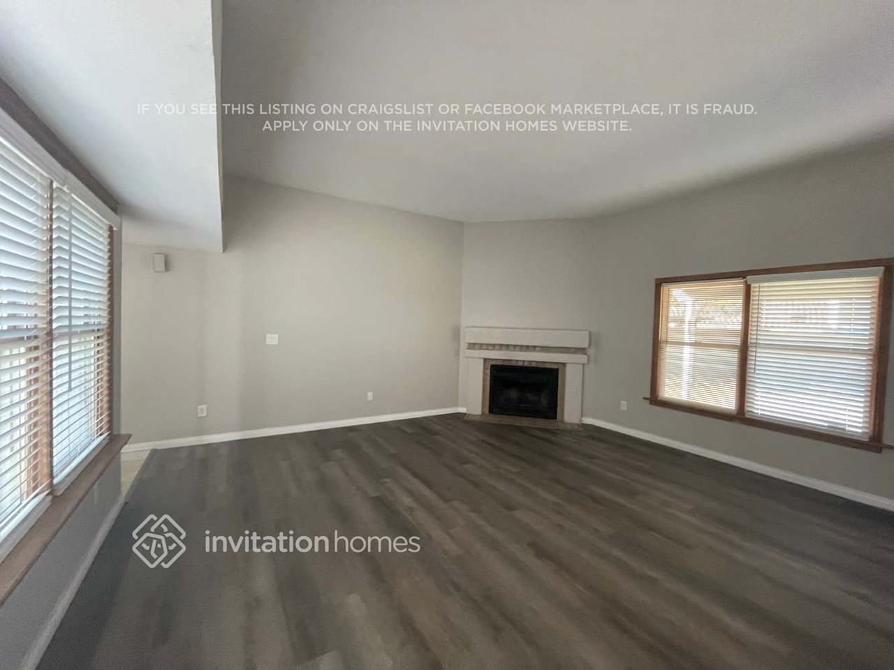 5439 W North Ln - Photo 3 of 15