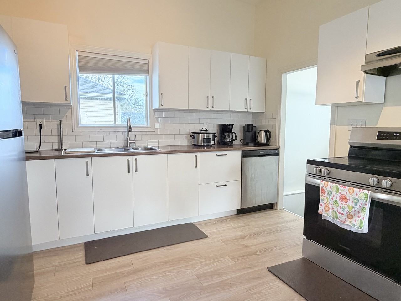 255 Maxwell St - Photo 7 of 21