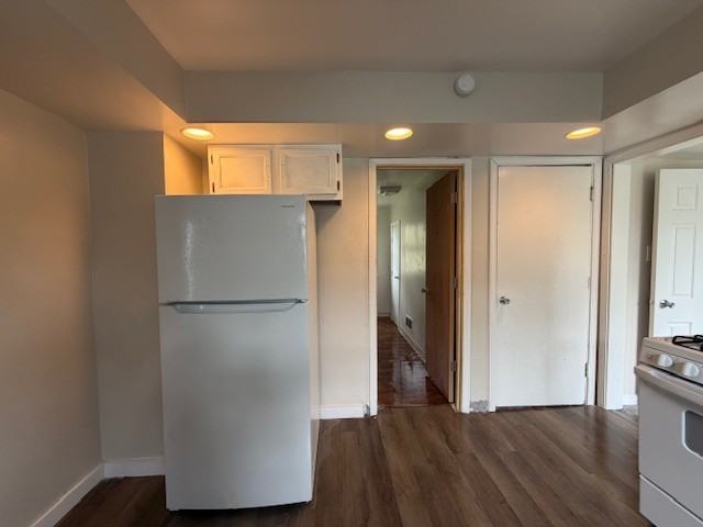 208 S Bendix Dr #1 - Photo 6 of 16