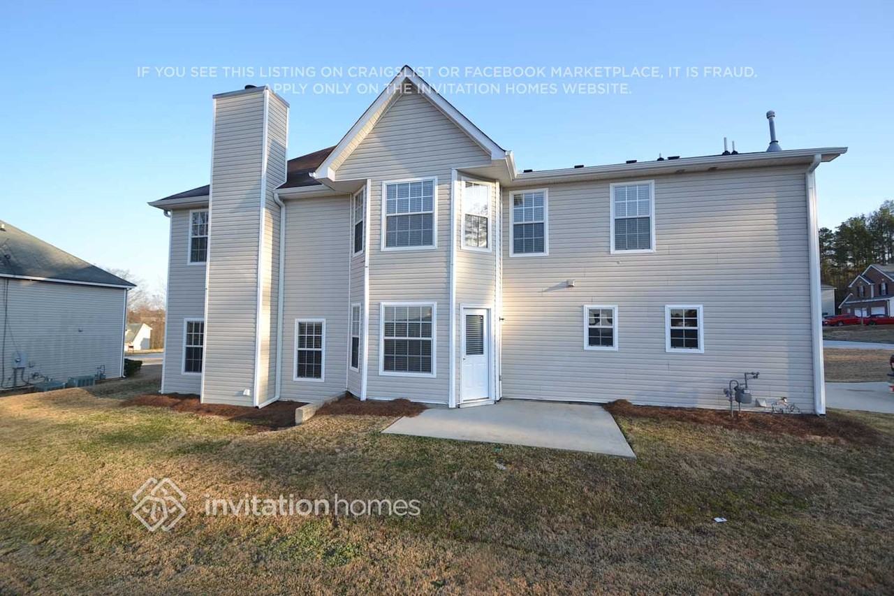 4169 Donna Way - Photo 4 of 5