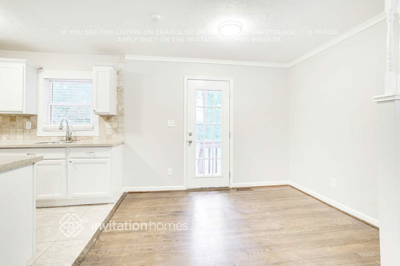 3770 Cherokee Trails Dr Sw - Photo 5 of 19