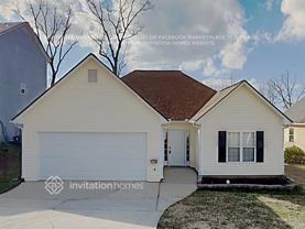 321 St Charles Ave - Photo 1 of 1