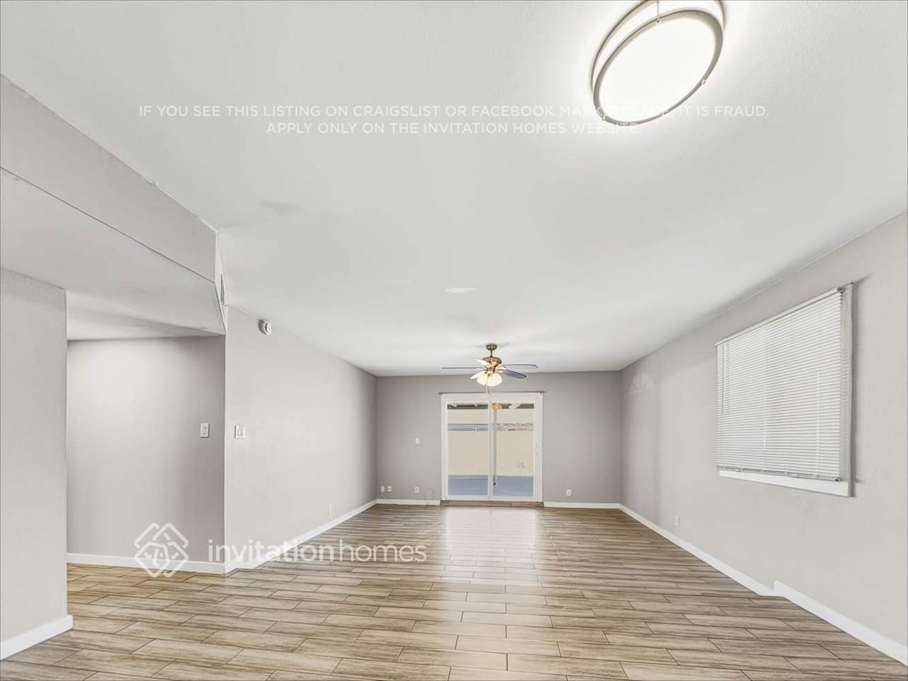 10714 N 36th Ave - Photo 4 of 18