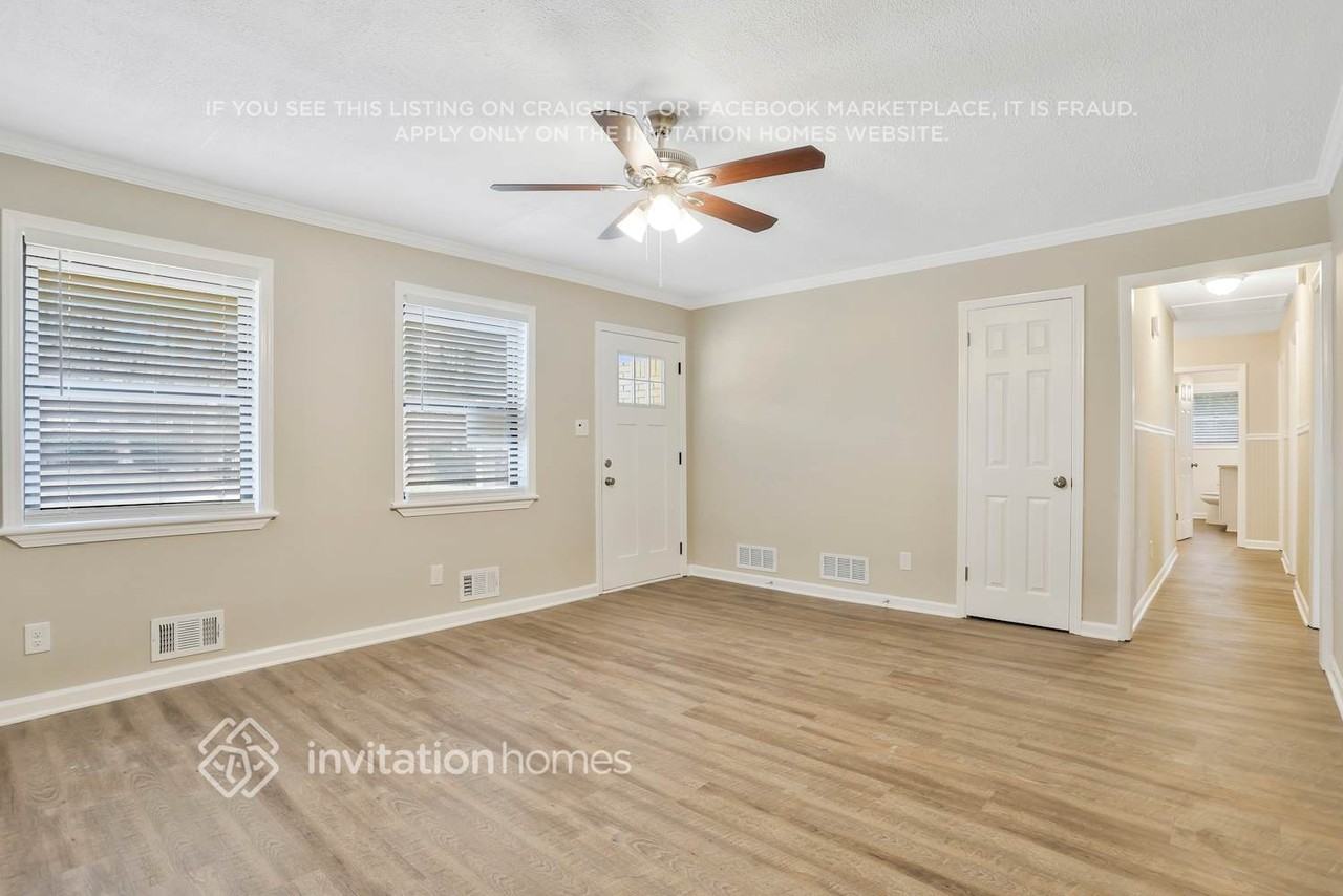 180 Wendell Dr Se - Photo 3 of 26