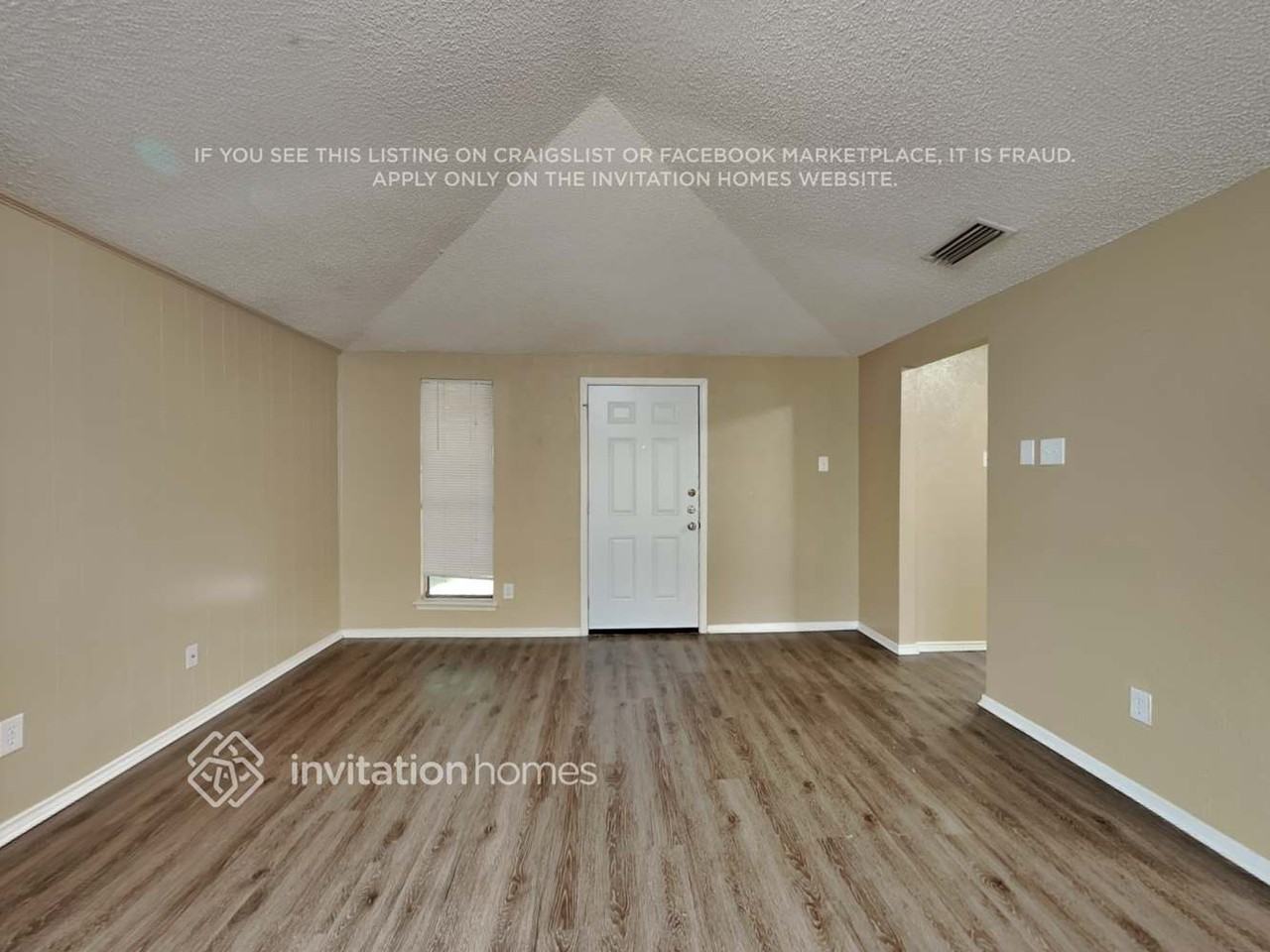 7318 Elderberry Ln - Photo 3 of 18