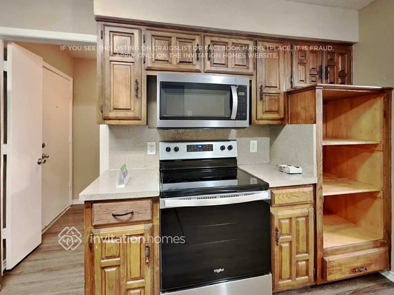 7318 Elderberry Ln - Photo 7 of 18