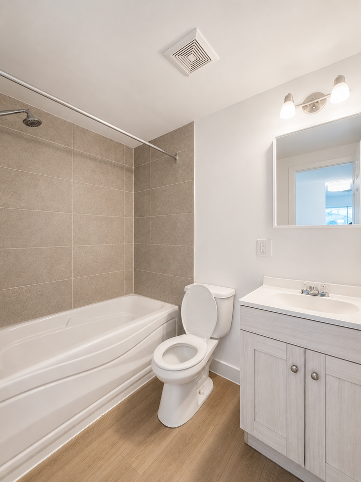 2920 Rue Mazenod #102 - Photo 6 of 10