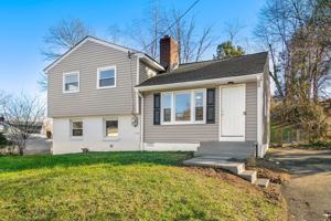 featured image of 1647 Hylton Ave #1
