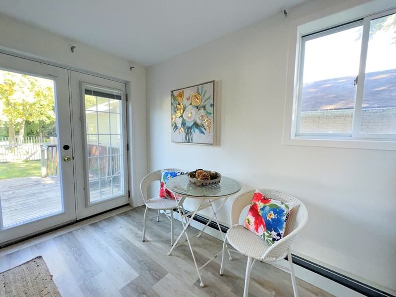 198 Barrie Rd - Photo 3 of 36
