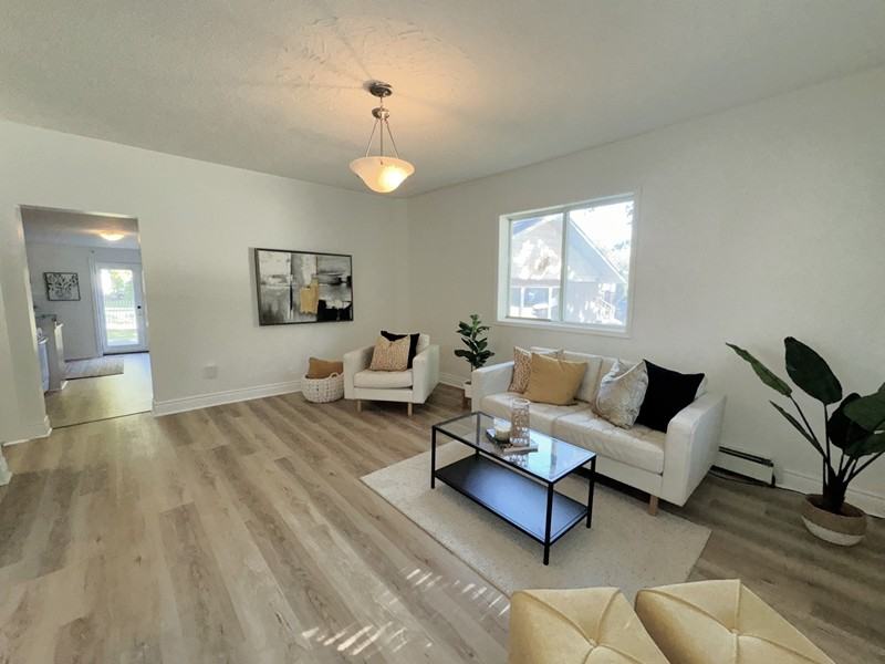 198 Barrie Rd - Photo 6 of 36