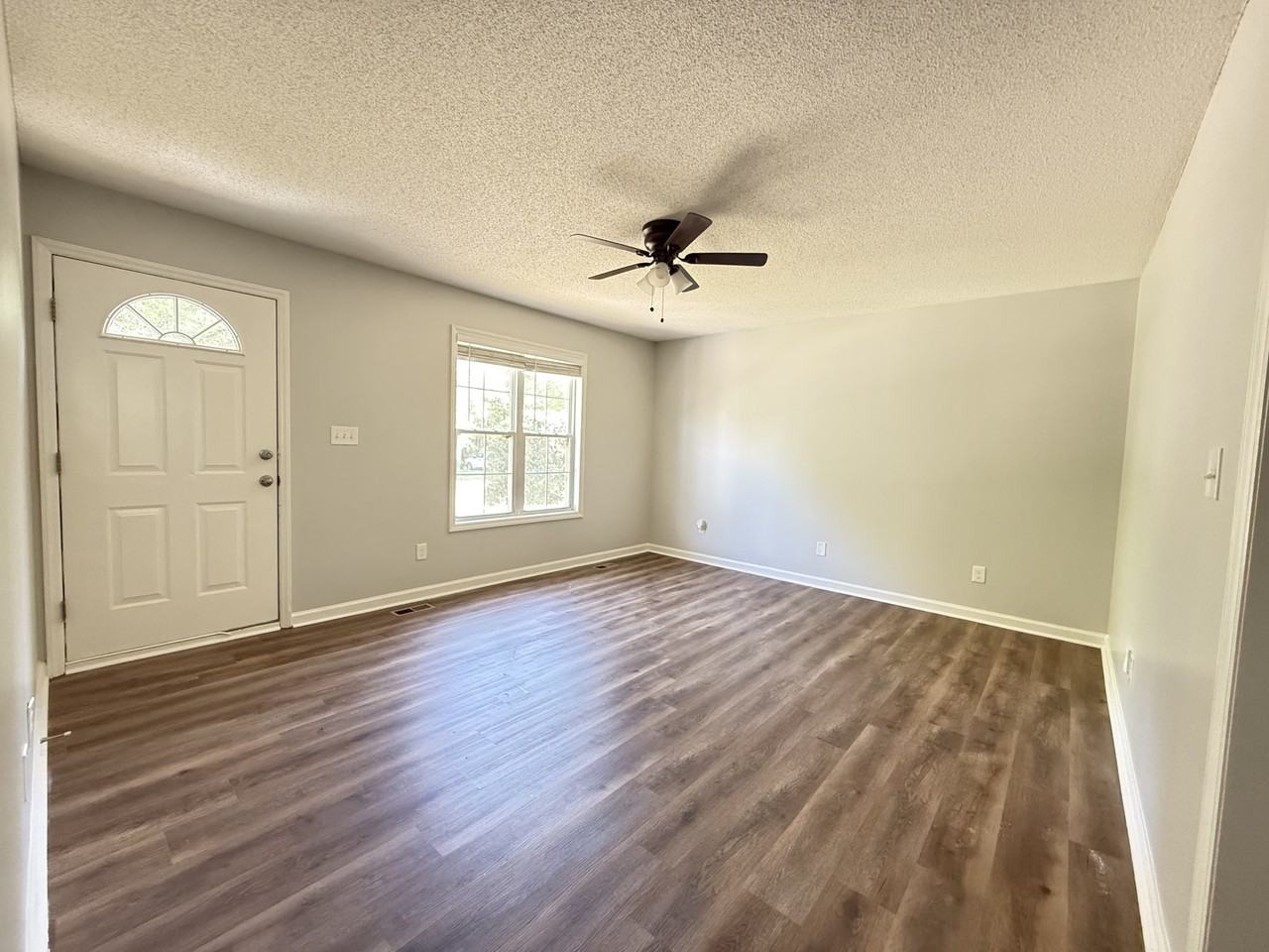 1112 Amber Acres Ln #1 - Photo 4 of 10