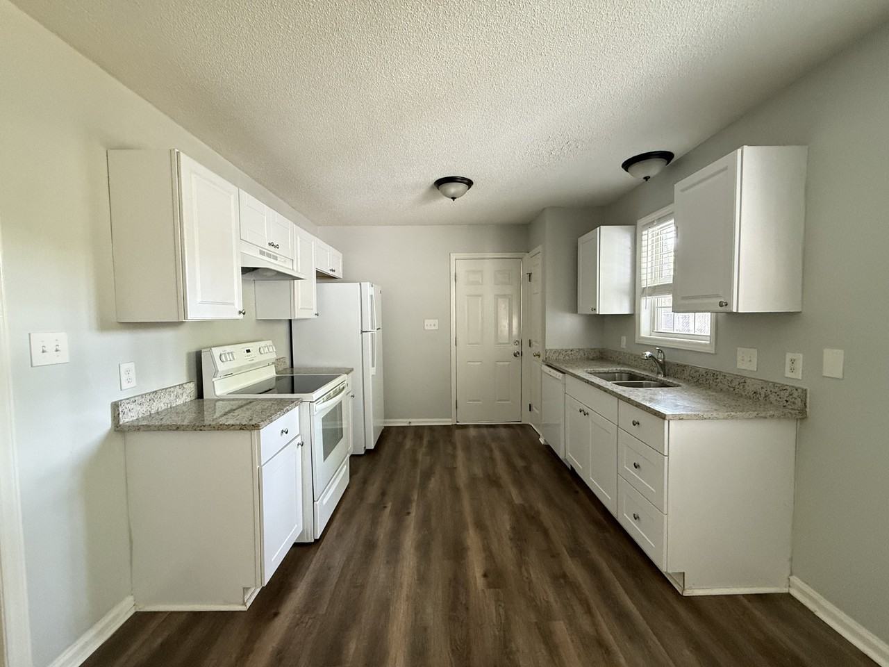 1112 Amber Acres Ln #1 - Photo 5 of 10