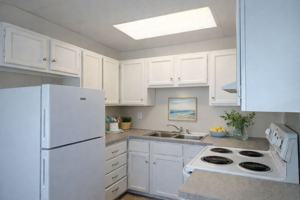 featured image of 255 E 9th North St