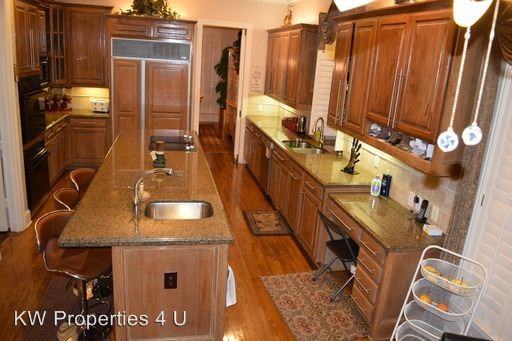 2600 Notre Dame Dr - Photo 2 of 14