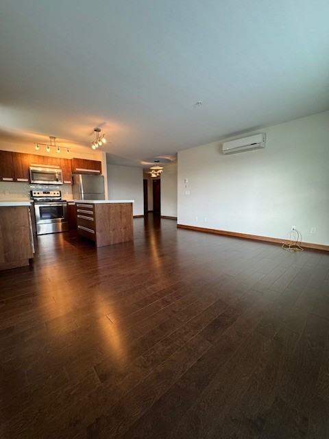 2 Bedroom | 2 Bathroom | 106 - Photo 6 of 26
