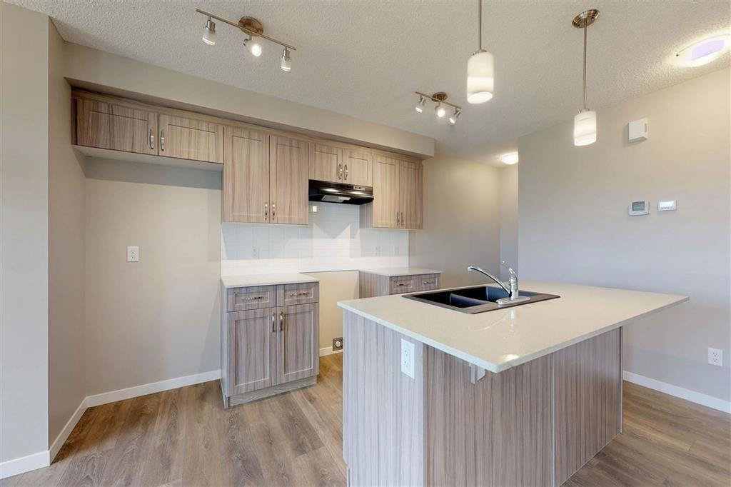 17239 9 AVE SW - Photo 6 of 31