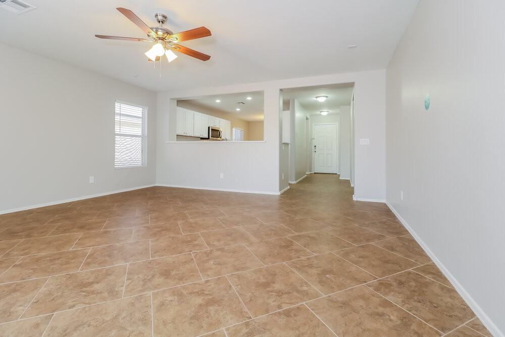 22614 W Papago St - Photo 6 of 19