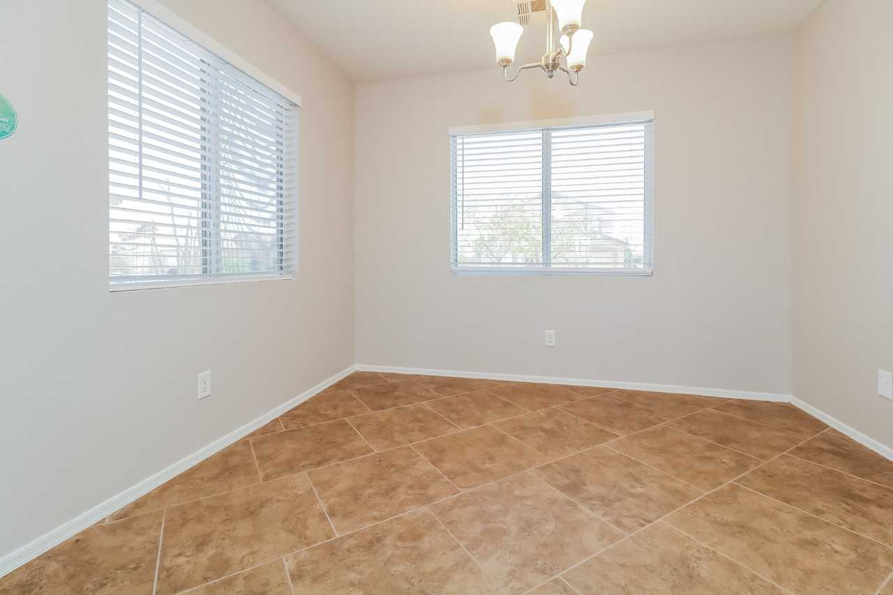 22614 W Papago St - Photo 7 of 19