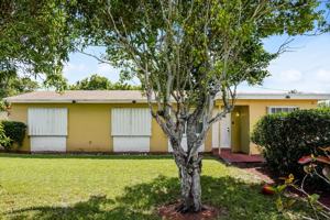 featured image of 2730 Nw 23rd St