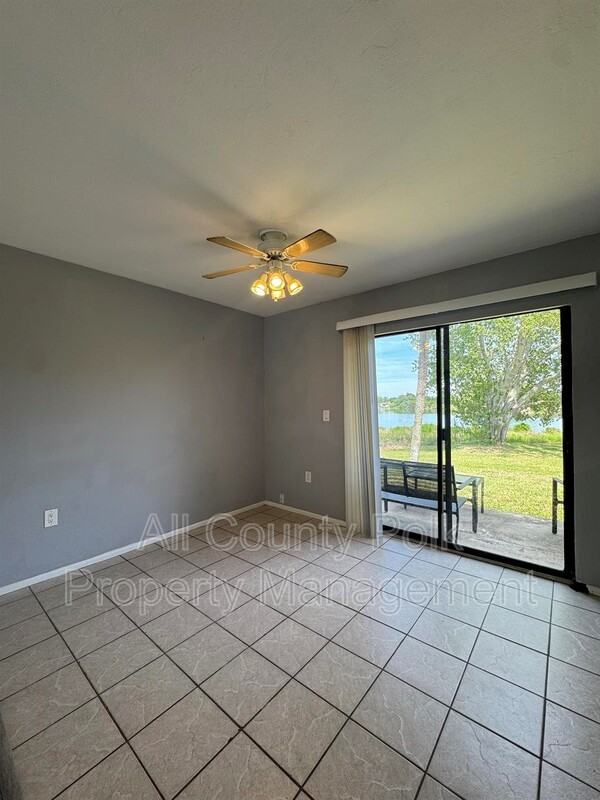 1836 N Crystal Lake Dr #5 - Photo 5 of 26
